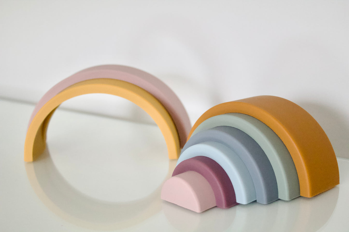Silicone Rainbow Stacker