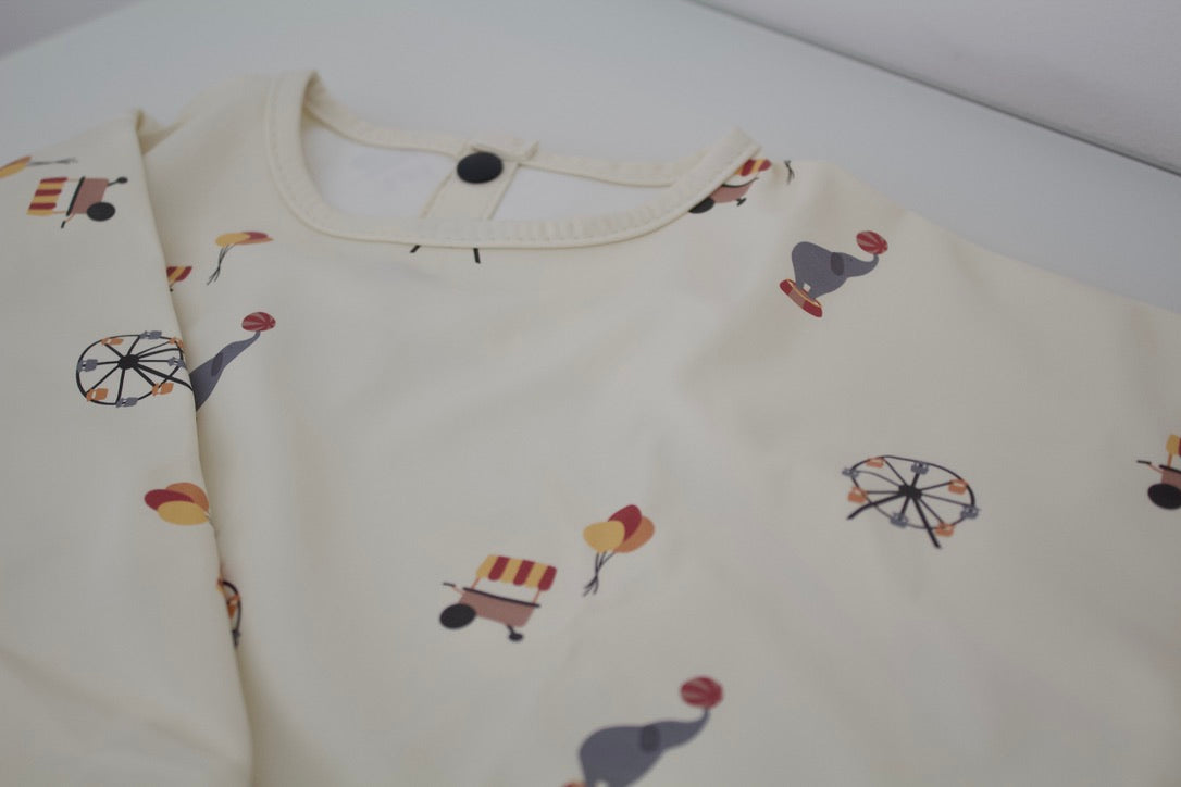Feeding Apron