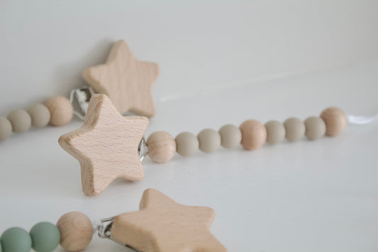Wooden Star Dummy Clip