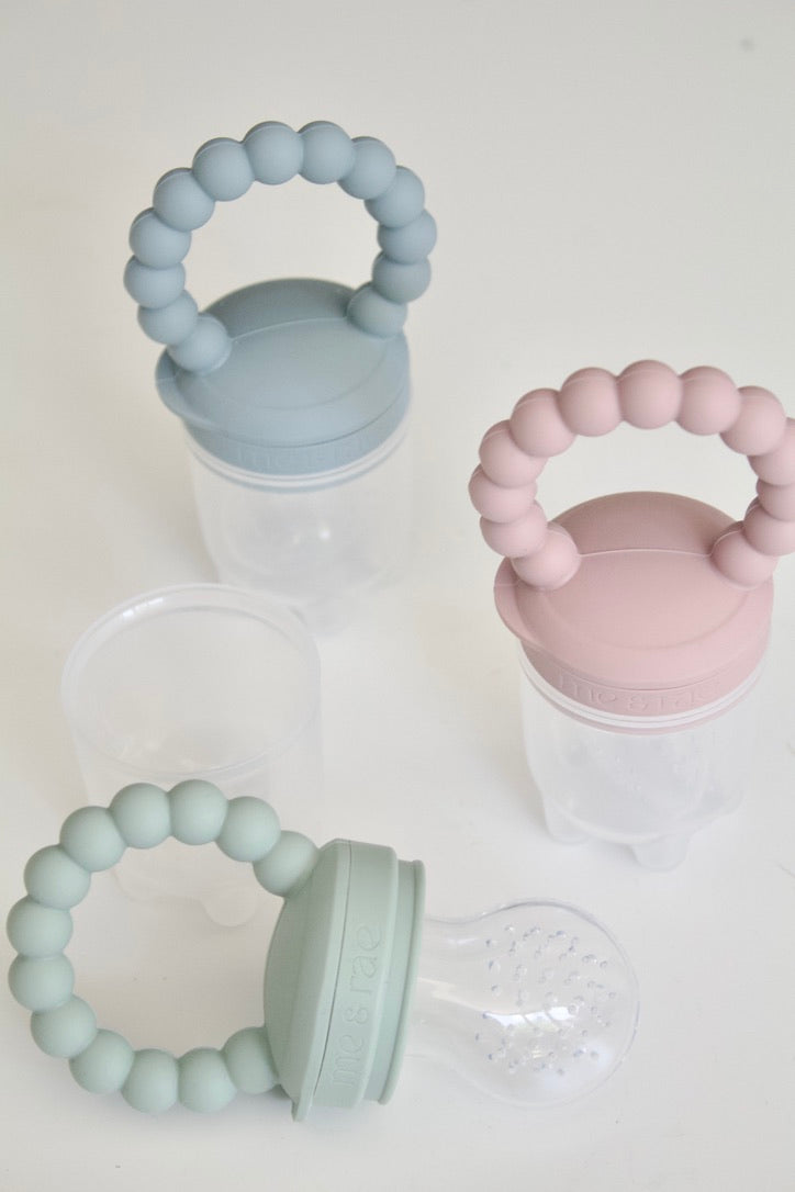 Silicone Self-Feeder