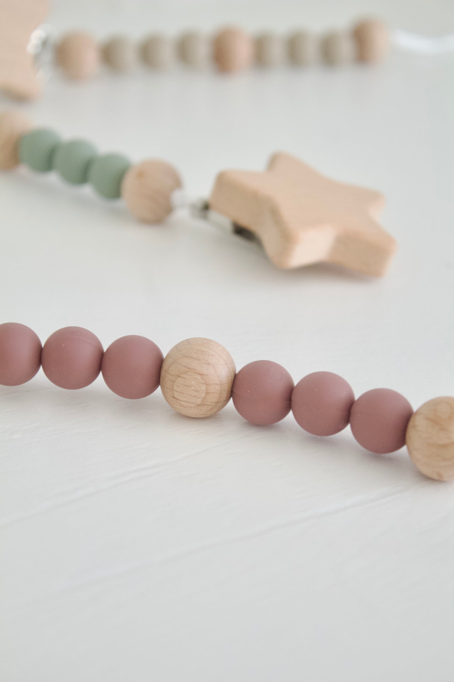 Wooden Star Dummy Clip