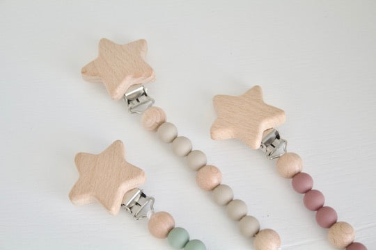 Wooden Star Dummy Clip